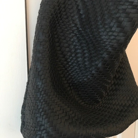 Deux Lux woven shoulder bag from Anthropologie - Picture 2 of 4